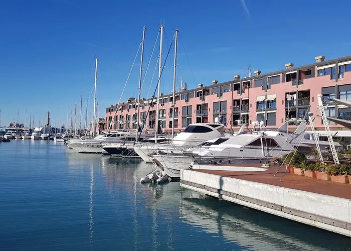 Trilocale Sull\'Acqua Al Porto Antico